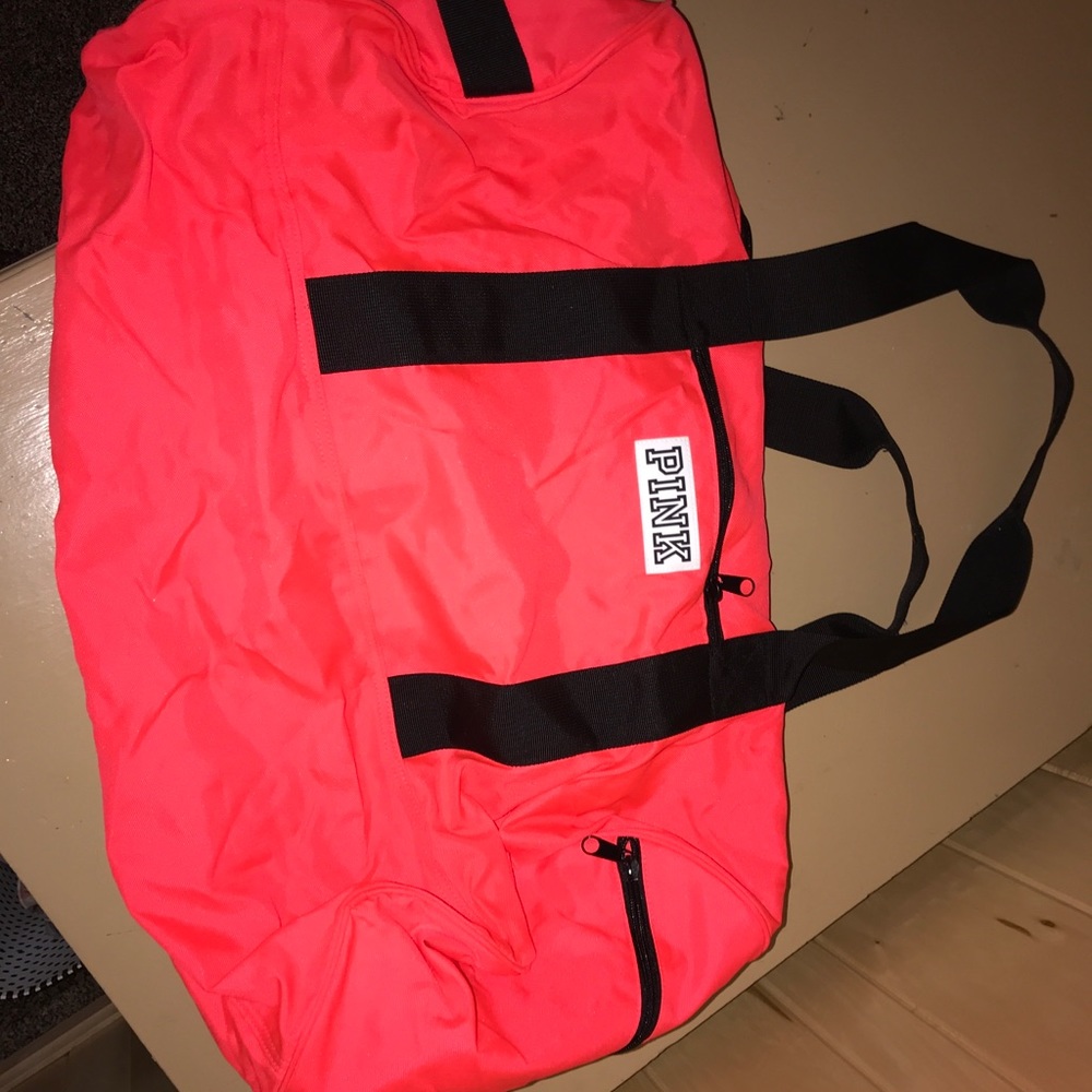 VS Pink weekender duffel